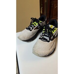 Brooks Trace 2 Hero Running Shoes Black/ White Fire Dept Women's Size 9.5